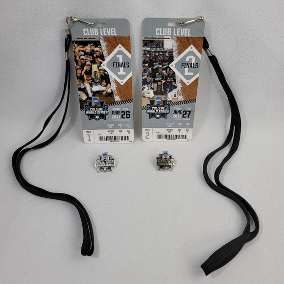 (2) 2017 College World Series Club Level Ticket Pass On Lanyard + Pins - Picture 9 of 9